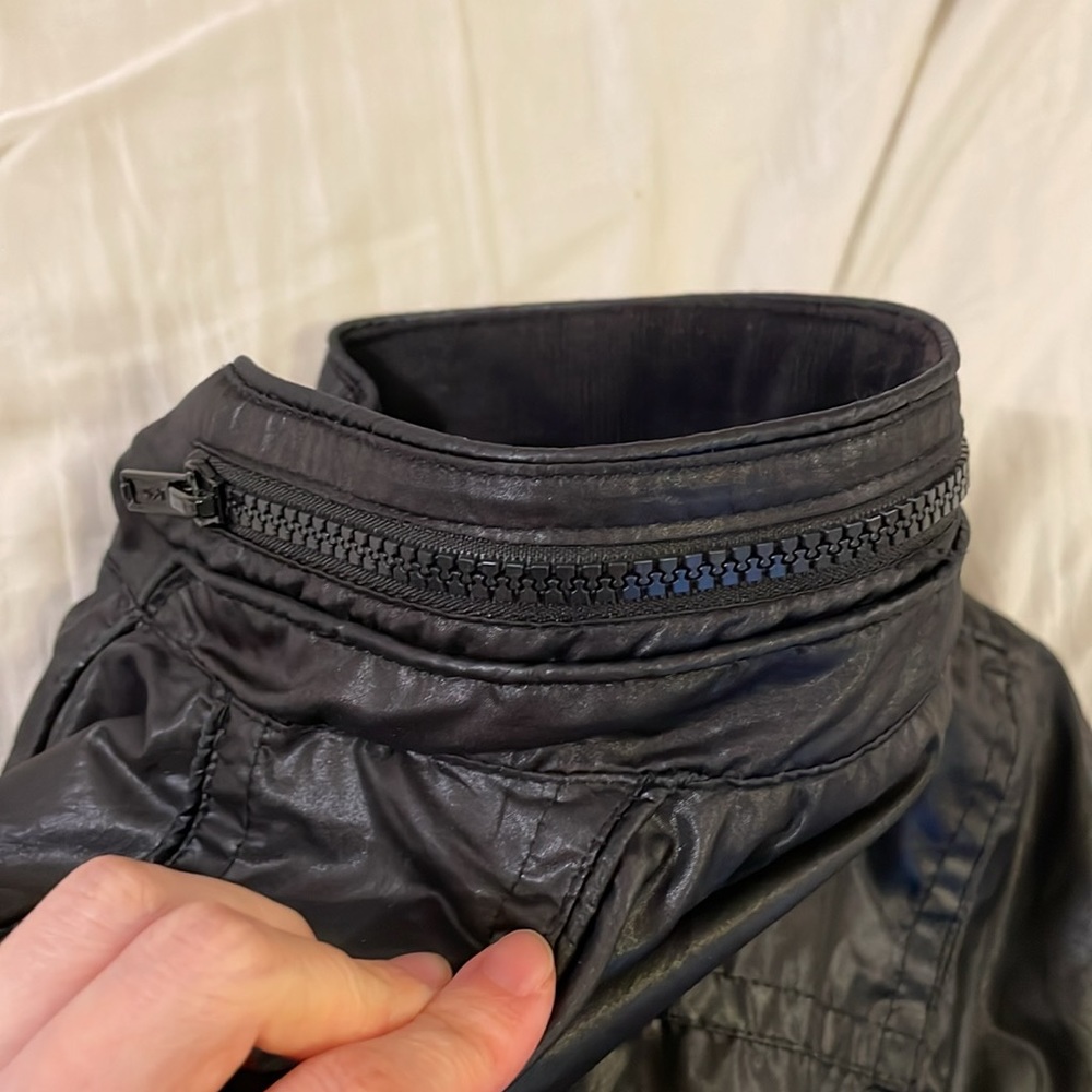 Vintage HM nylon jacket - Picture 11 of 12